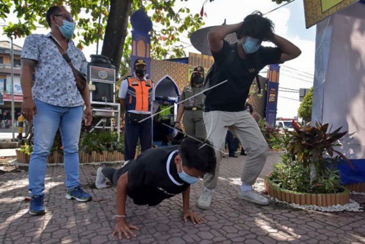 Pelanggar prokes dan larangan mudik diberi sanksi