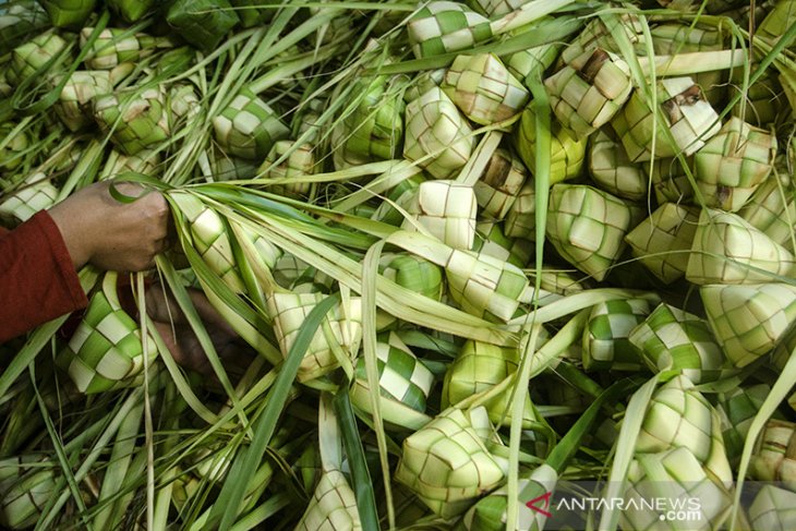 Kampung ketupat di Bandung 