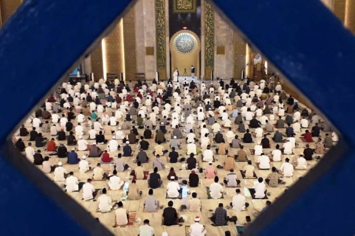 Khatib Masjid Al Akbar: Bersyukur kunci temukan kebahagiaan