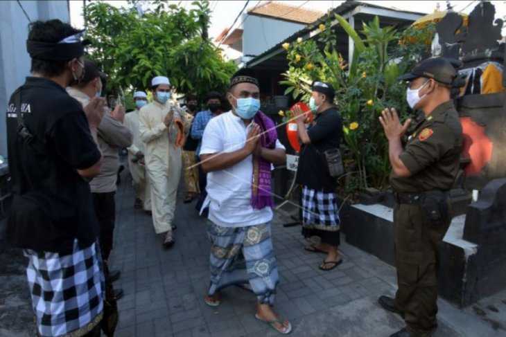 Suasana sholat id di Denpasar