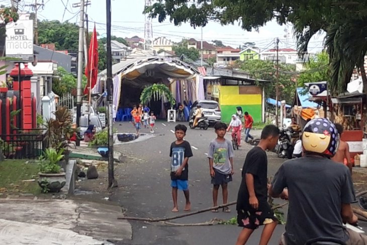 Polda Malut tutup bahu jalan harus izin pihak berwenang