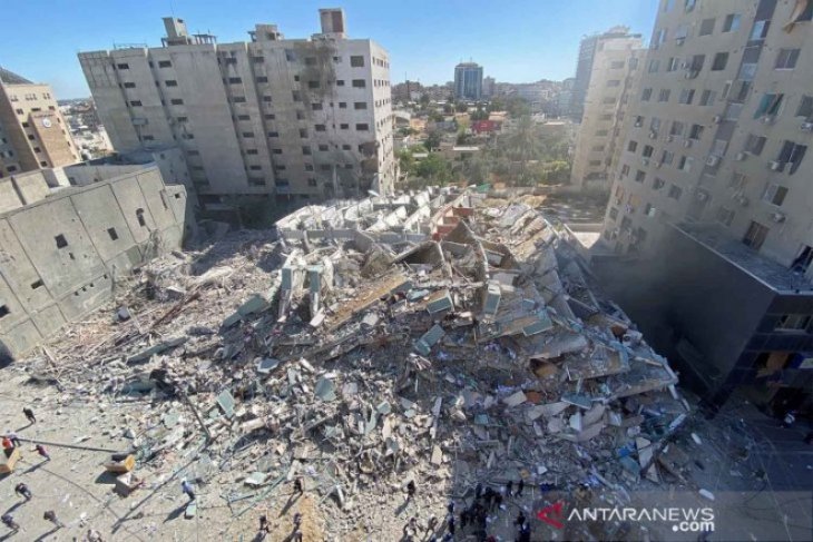 Serangan udara Israel do Gaza hancurkan Gedung Al-Jalaa