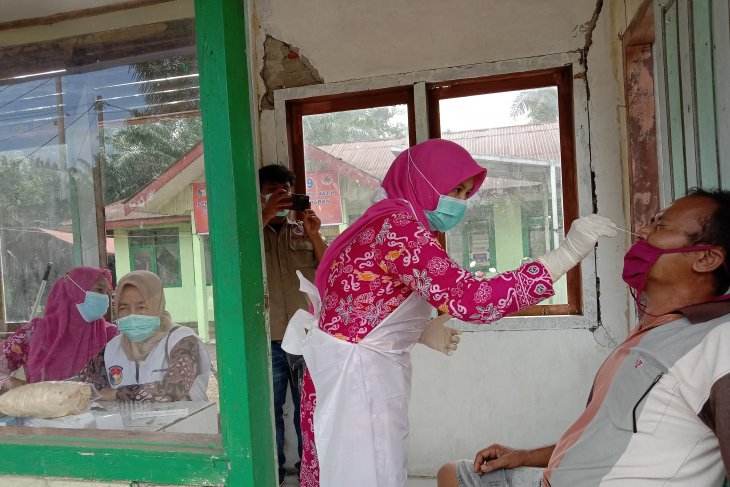 277 pemudik jalani tes antigen di Mukomuko