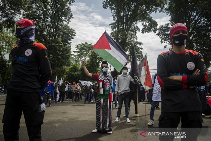 Aksi buruh dukung Palestina di Bandung 