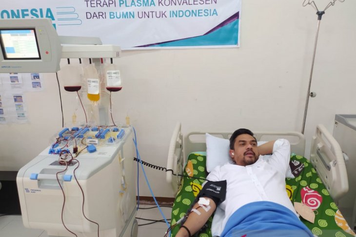 Maman Abdurrahman donor darah plasma konvalesen untuk pasien COVID-19