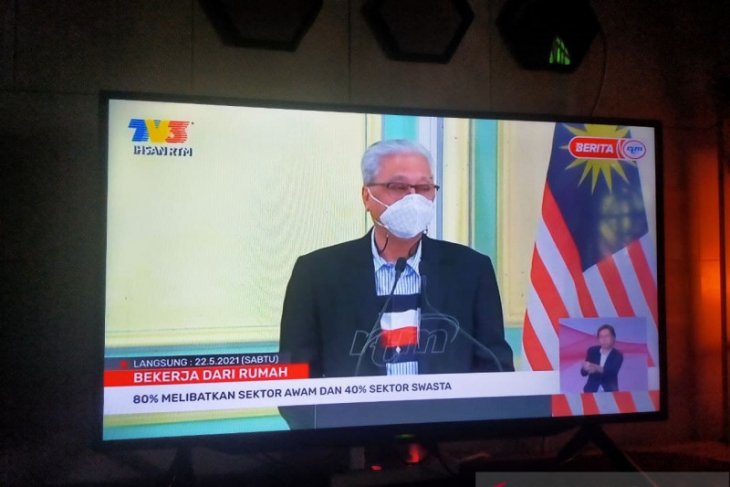 Malaysia membatasi operasi perniagaan hingga jam 20.00