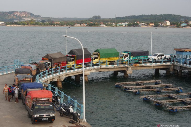 Pelabuhan Paciran Siapkan Fasilitas Terminal Kargo Antara News Jawa Timur