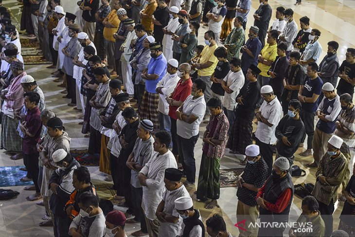 Shalat Gerhana Bulan di Tasikmalaya 