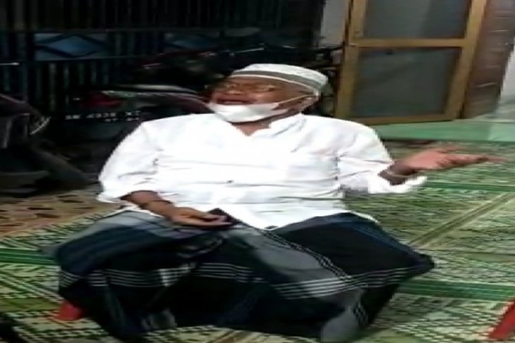 Keluarga dan jenazah korban mobil kecebur ke Danau Toba sudah di rumah duka