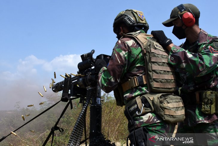 Prajurit Yontaifib 2 Marinir Latihan Menembak