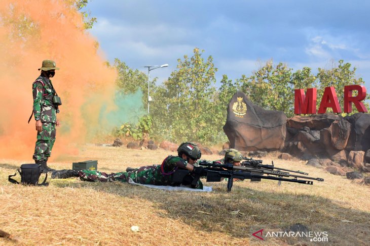 Prajurit Yontaifib 2 Marinir Latihan Menembak