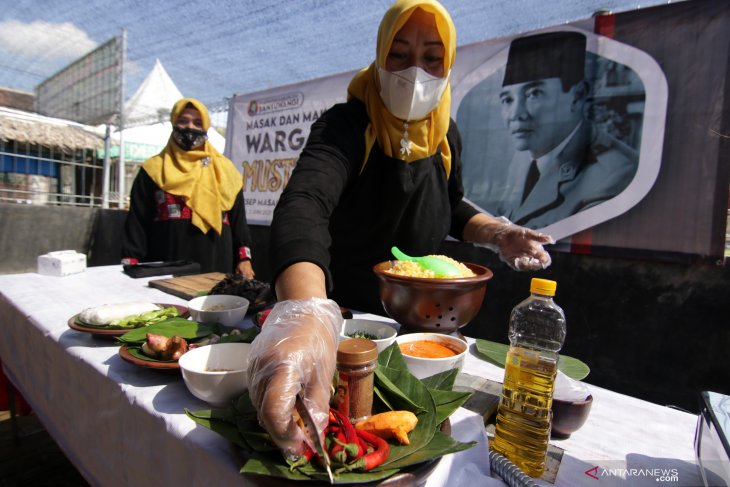 Memasak Dengan Resep Warisan Bung Karno