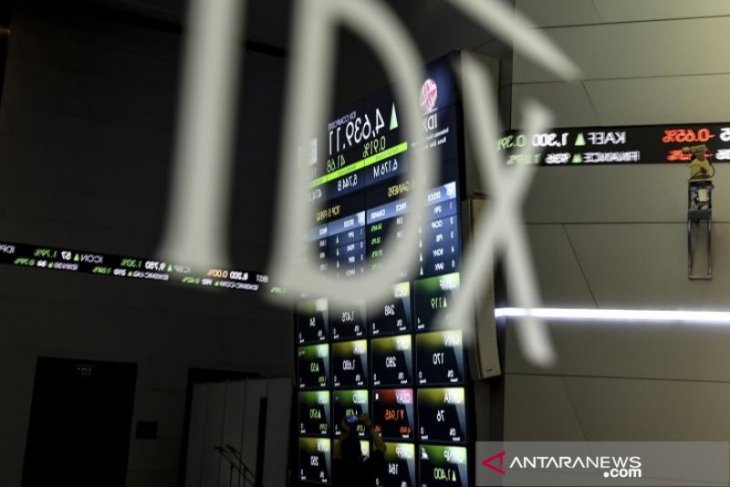 IHSG Kamis dibuka menguat 18,45 poin