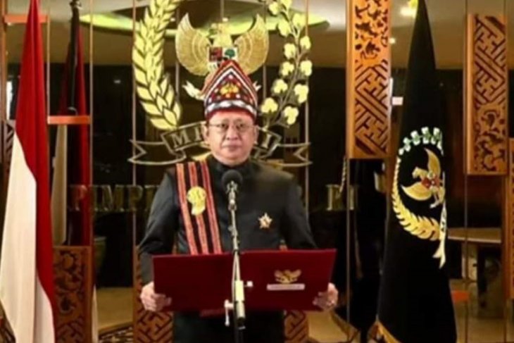 Gunakan kerawang gayo di Hari Pancasila, Bupati Aceh Tengah Shabela apresiasi Ketua MPR RI