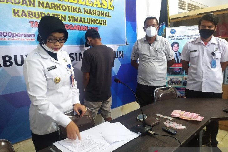 BNN Simalungun amankan pria pemilik 24 bungkus sabu