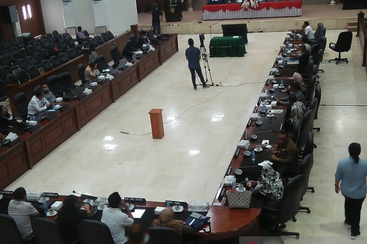 DPRD Maluku paripurna LKPJ Gubernur tahun anggaran 2020. ini penjelasannya