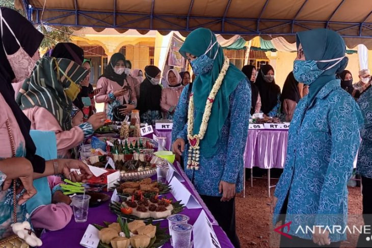MTP Desa Banua Raya dimeriahkan lomba kudapan antarRT