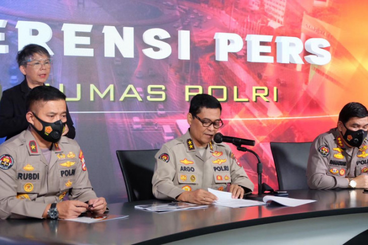 Tujuh tersangka dugaan suap Bupati Nganjuk diajukan ke JPU