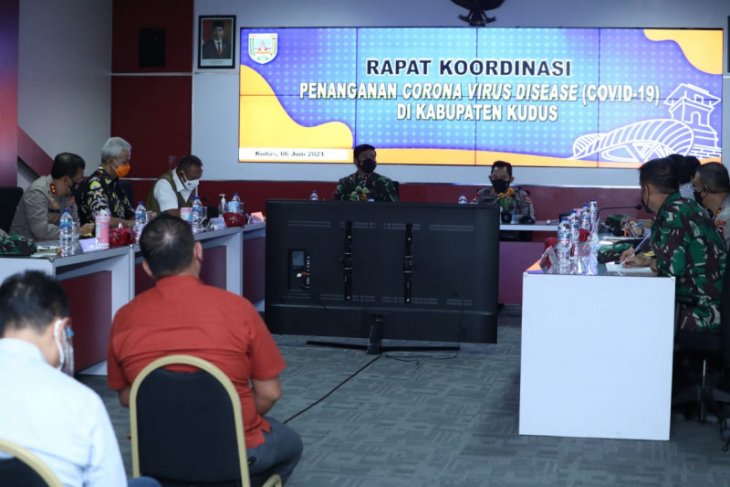 Kapolri turun tangan tangani ledakan kasus COVID-19 Kudus begini strateginya