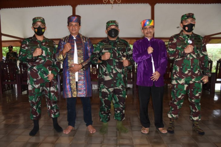 Sah Panglima Kodam XVIPattimura resmikan nama baru Korem 152Baabullah