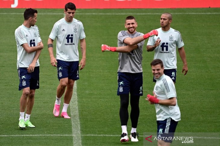 Waduh kasus COVID-19 di skuad Spanyol mungkin bertambah saat Euro 2020 makin dekat