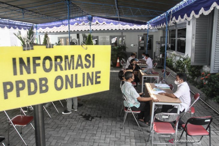 Disdik Ambon arahkan PPDB DS dan SMP secara daring begini penjelasannya