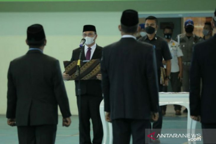 Gubernur Erzaldi kukuhkan 594 ASN Pemprov Babel