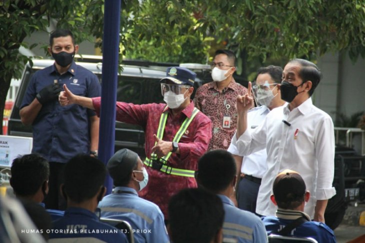Menhub sebut vaksinasi di simpul transportasi bukti perhatian pemerintah