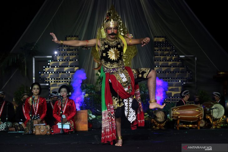 Pegelaran Wayang Orang di Bulan Bung Karno