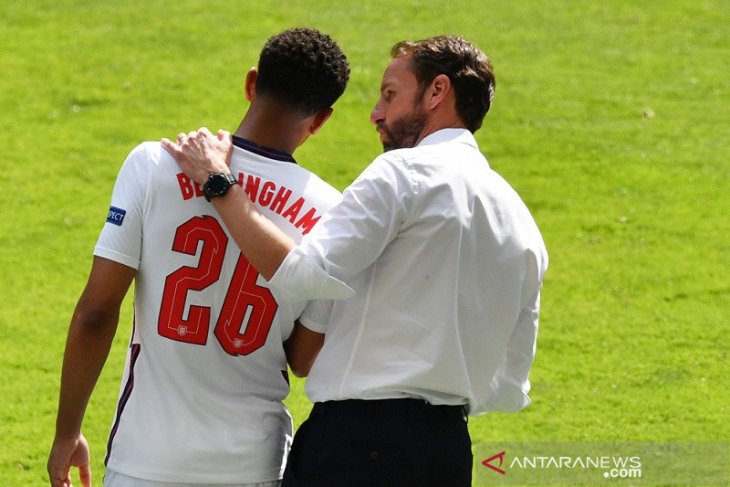 Bellingham pecahkan rekor pemain termuda di babak utama Euro