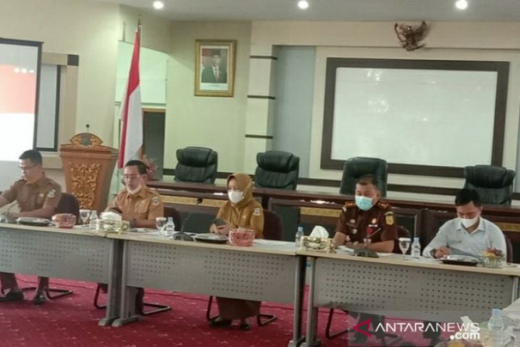 Sekda Pangkalpinang minta lurah hingga camat optimalkan penerimaan PBB