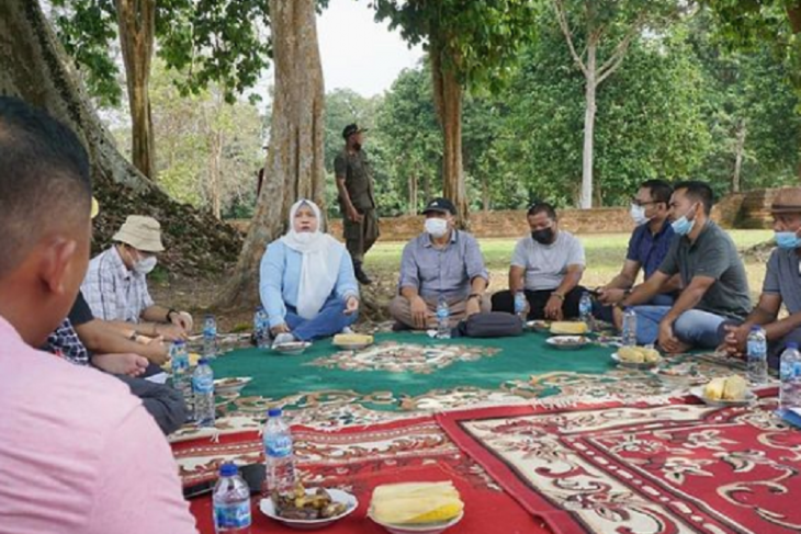 Bupati Masnah diskusi pengembangan percandian Muara Jambi