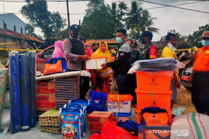 BPBD PPU salurkan logistik untuk korban kebakaran