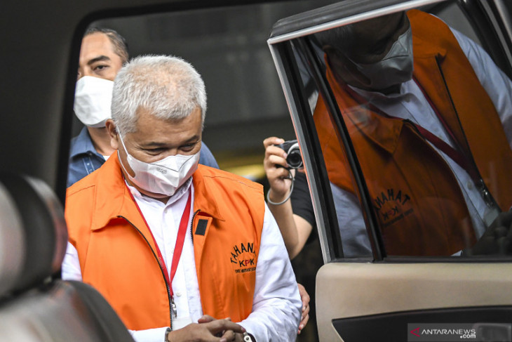 KPK panggil Bupati Bandung Barat nonaktif Aa Umbara kasus dugaan korupsi