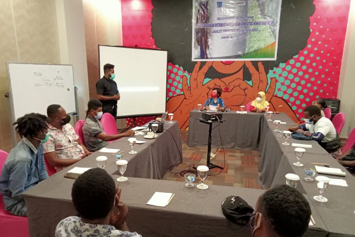 LSM dorong para pemburu Papua jaga populasi dan kualitas daging babi hutan