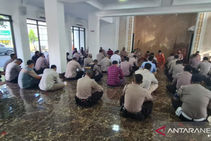 Polres Cilegon bentuk karekter personel lebih baik dan humanis