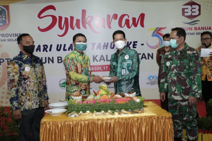 PJ Gubernur harapkan Bangun Banua berkontribusi lebih besar untuk PAD