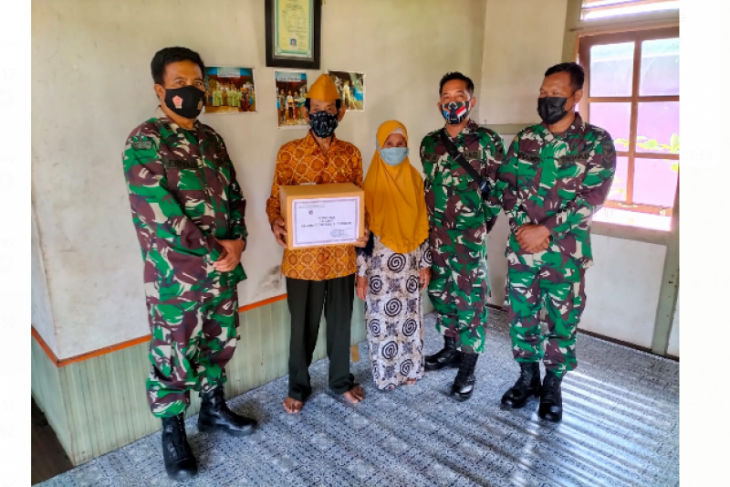 Kunjungi veteran Kaurcad Kanminvetcad XII/30 Putussibau sosialisasikan Prokes