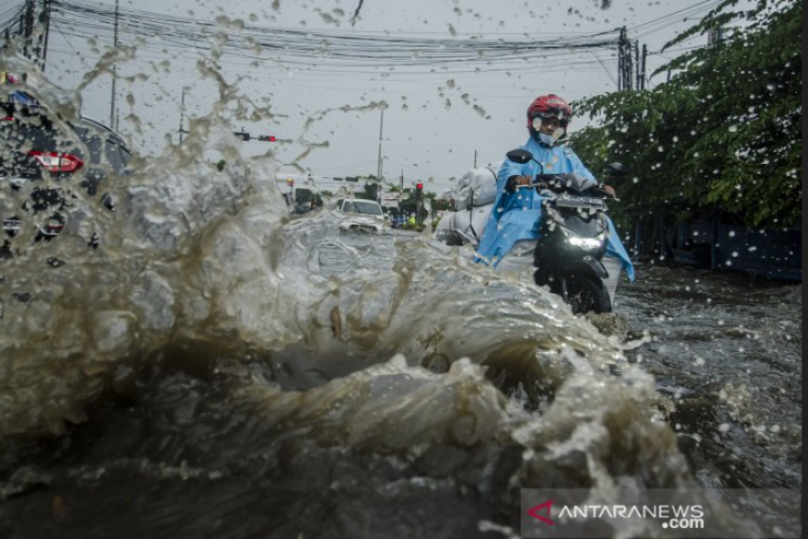 Banjir di Gedebage Bandung akibat drainase buruk