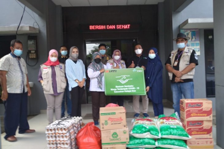 Lippo karawaci salurkan bantuan paket sembako warga terdampak COVID-19