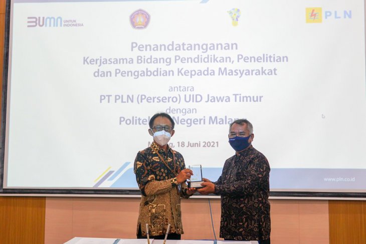Masifkan program kendaraan listrik, PLN Jatim gandeng Polinema