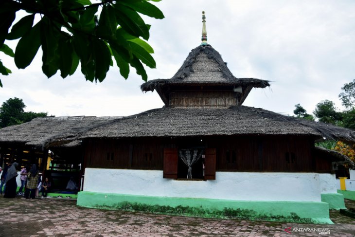 FOTO - Masjid Wapauwe Tertua di Maluku