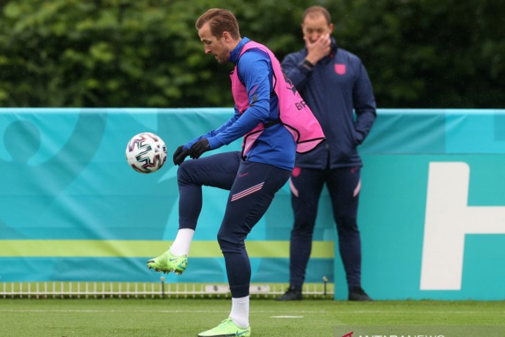 City siapkan 100 juta pound untuk boyong Harry Kanne