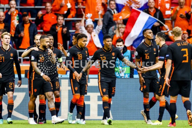 Belanda hajar Makedonia 3-0