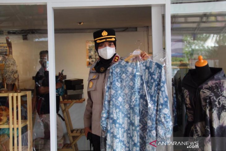 Polres Sukabumi Kota bantu promosikan produk UMKM untuk bangkitkan perekonomian daerah