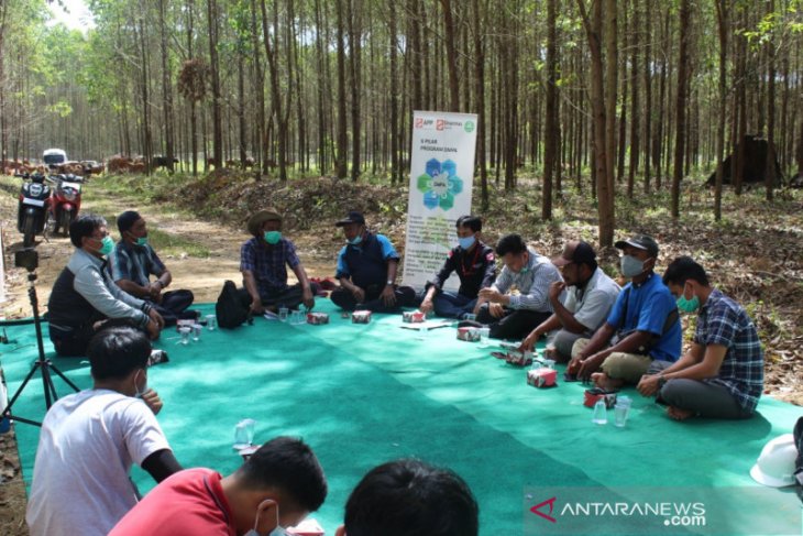 PT WKS berikan pelatihan wirausaha tani teknik membuat kompos