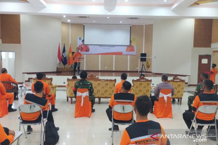 Basarnas Pangkalpinang edukasi penanganan kecelakaan di perairan