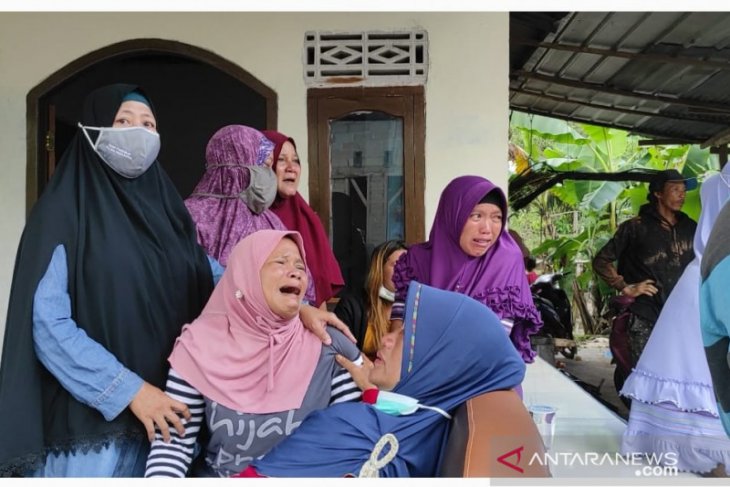 BPBD Babel kerahkan alat berat evakuasi enam korban laka tambang timah