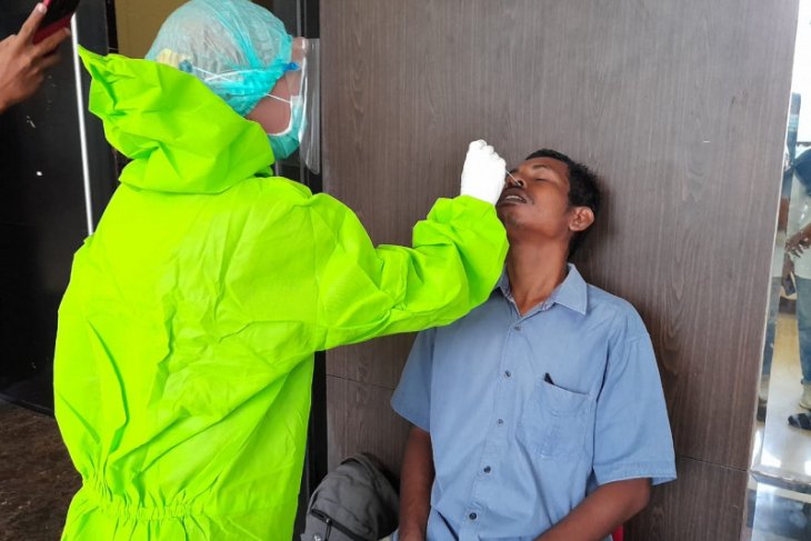 Pemkot Ternate beri sanksi ASN tidak ikut vaksinasi COVID -19 begini penjelasannya