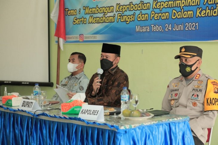 Bupati Tebo jadi pemateri latihan dasar kepemimpinan